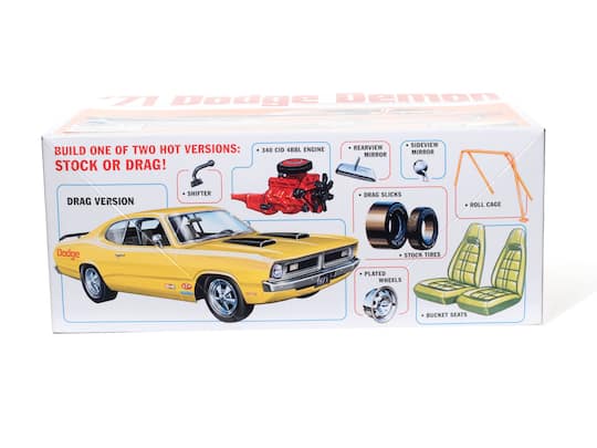 MPC® 1971 Dodge Demon 1:25 Scale Model Kit
